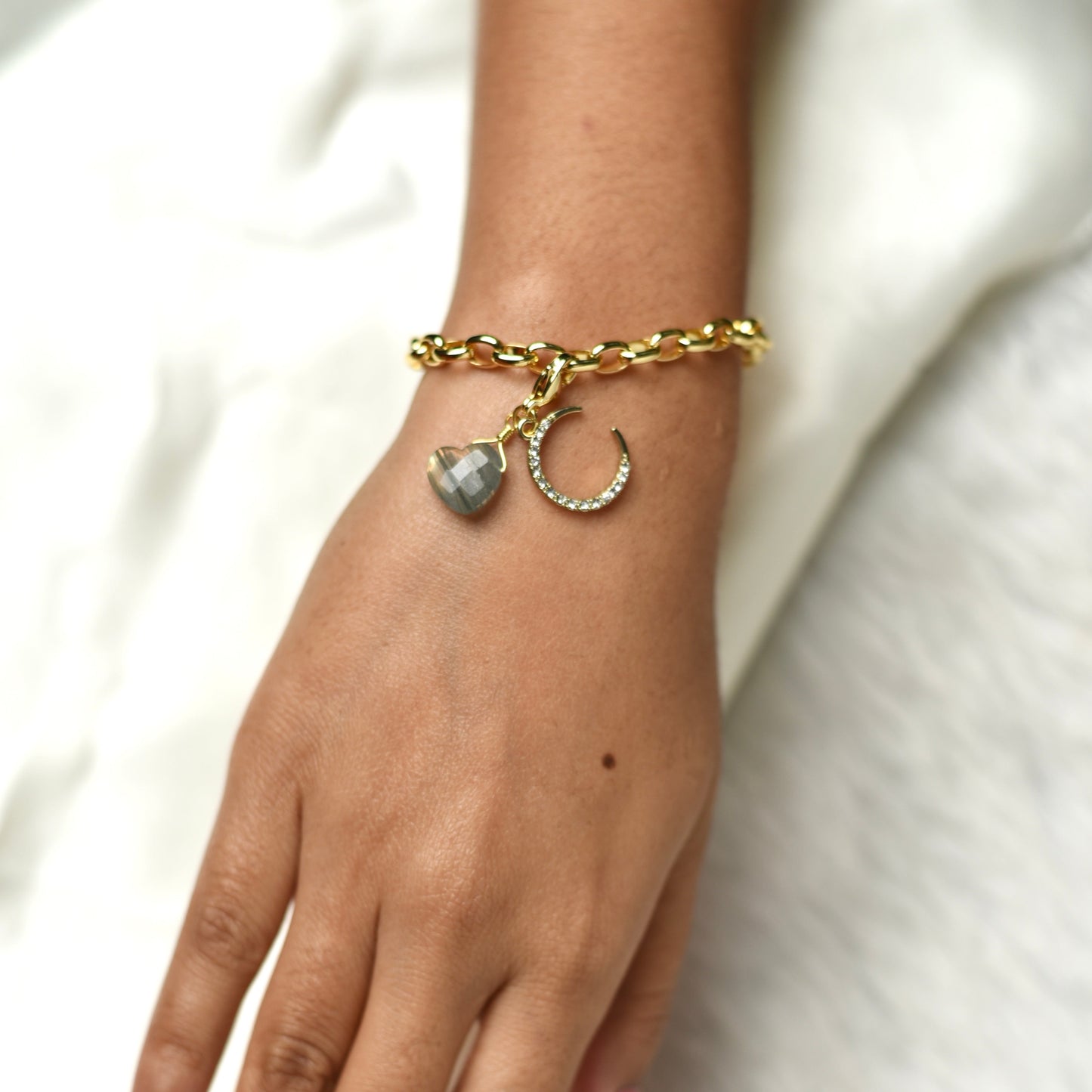 Chain Style Heart + Moon Detachable Charm Bracelet - TheMangoChutneyShop