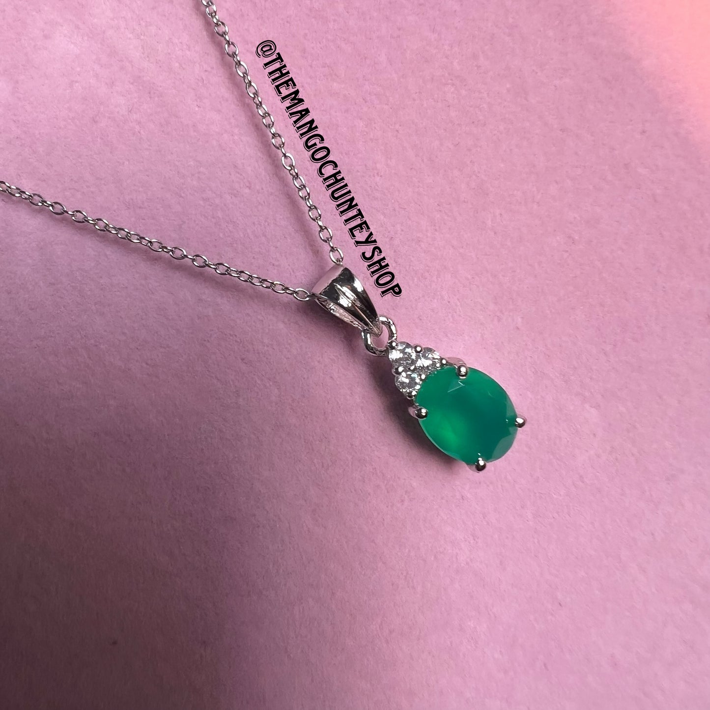 Green Onyx 925 Sterling Silver Pendant + Chain💚