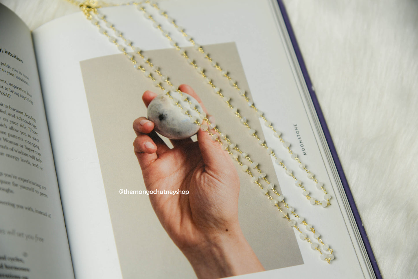 Peach Moonstone and Rainbow Moonstone Choker 🧡🤍